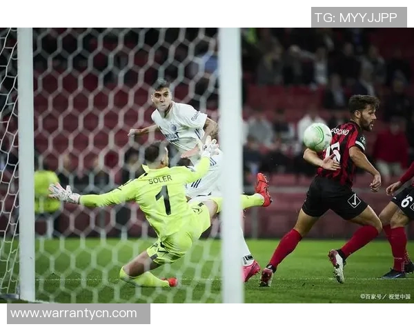 罗马与卡拉巴克对决分析战术布局与球员表现的深度剖析 罗马与卡拉巴克对决分析战术布局与球员表现的深度剖析